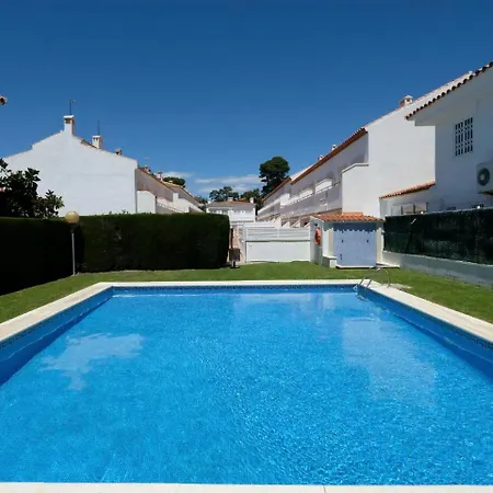 Holiday Brisas Del Mar