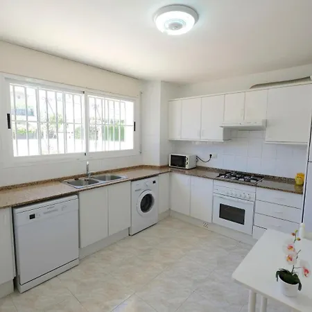 Holiday Brisas Del Mar Cambrils